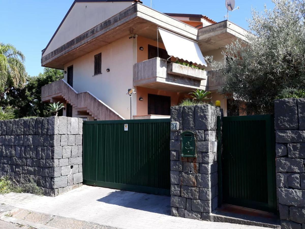 Andrew'S Apartment - Mulinia Residence Acireale Exterior foto